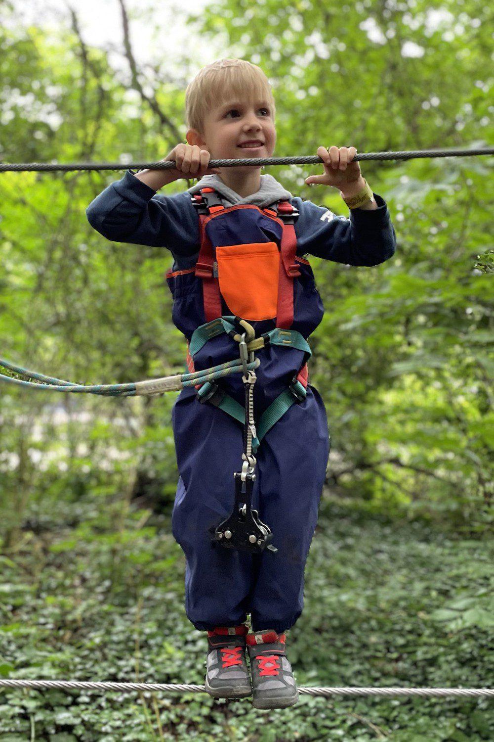 Enfants : Maxens a testé la salopette d'extérieur Lagadoue - Esprit Cabane